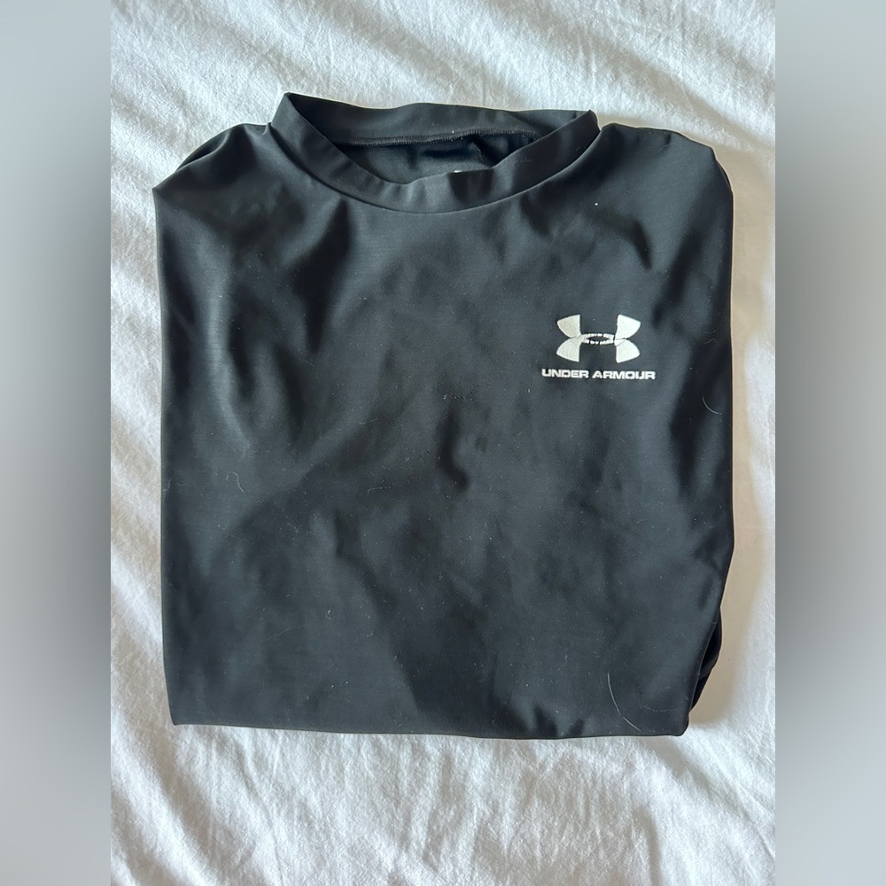 Under Armour Black Long Sleeve Performance Heat Gaer